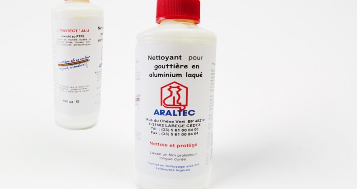 CONSOMMABLE_ARALTEC-Nettoyant-Protect-Alu.jpg